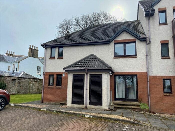 2 Bedroom Flat For Sale In Fairlieburne Gardens, Fairlie, Largs, North Ayrshire, KA29