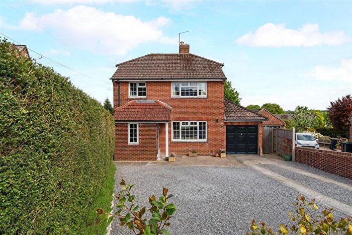 3 Bedroom Detached House For Sale In Casterbridge Road, Dorchester, DT1