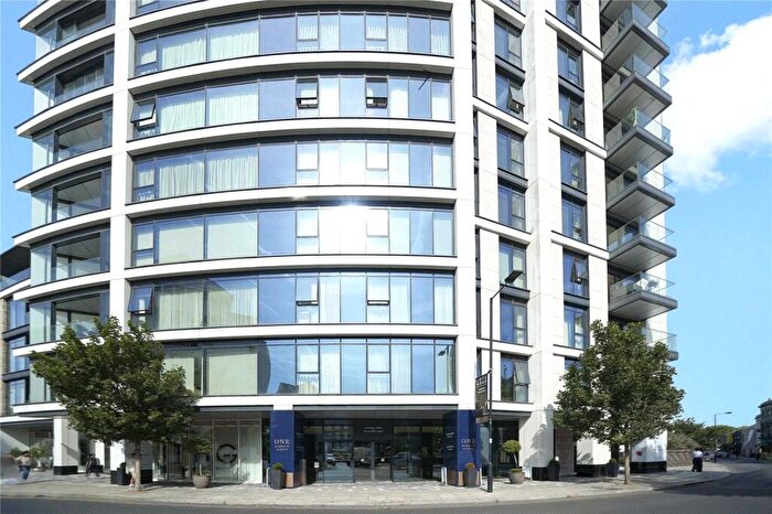 2 Bedroom Apartment To Rent In Lighterman Towers, Harbour Avenue, Chelsea Island, London, SW10