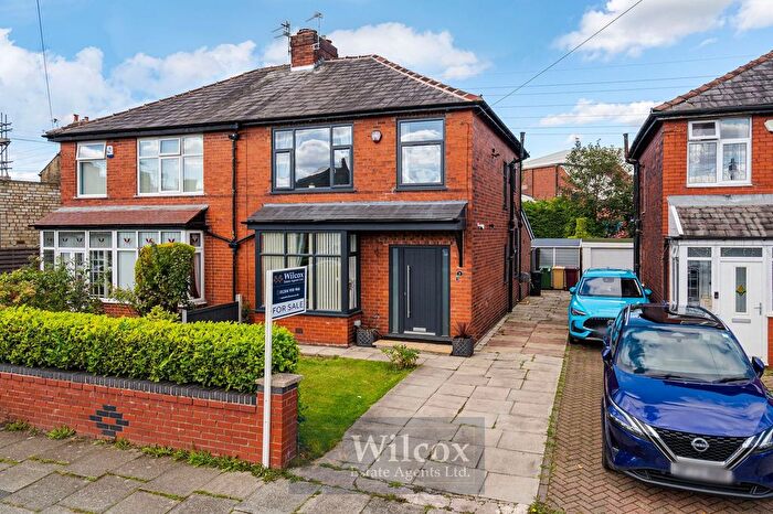 3 Bedroom Semi Detached House For Sale In Firwood Lane, Bolton, BL2