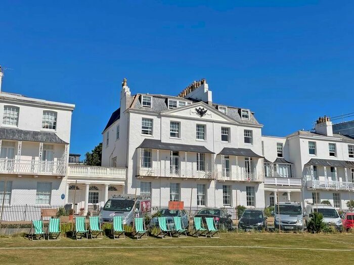 2 Bedroom Flat To Rent In Fortfield Terrace, Sidmouth, EX10