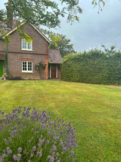 2 Bedroom End Of Terrace House To Rent In Childwick Green, Childwickbury, St. Albans, Hertfordshire, AL3