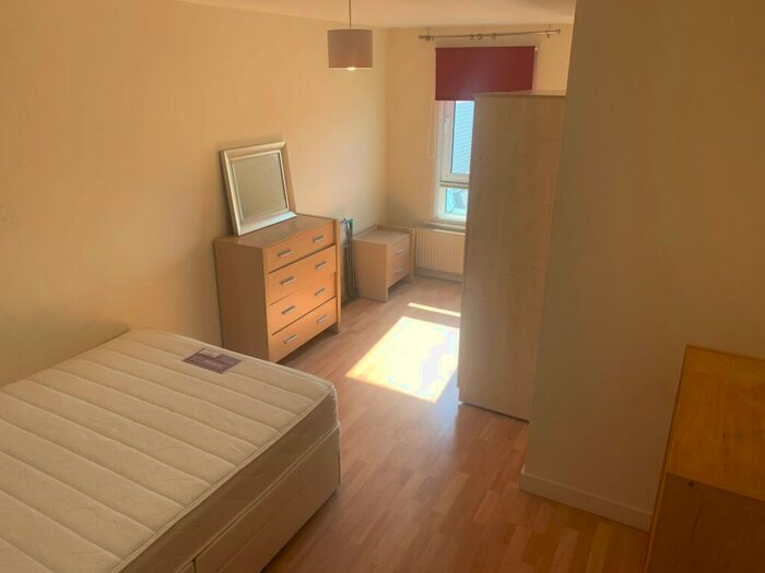 1 Bedroom Flat To Rent In The Atrium, City Centre, NG2