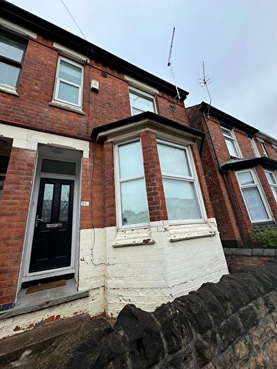 6 Bedroom Terraced House To Rent In Cottesmore Road, Nottingham, NG7
