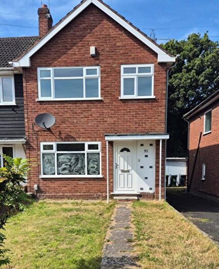 3 Bedroom Semi Detached House To Rent In Andrew Road, West Bromwich, B71