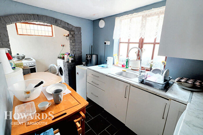 2 Bedroom Terraced House For Sale In Wellington Road, Great Yarmouth, NR30