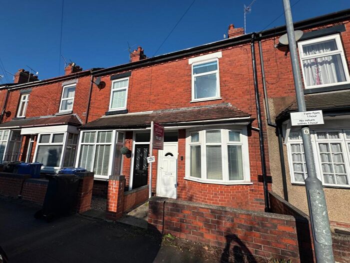 4 Bedroom Terraced House To Rent In Thistleberry Avenue, Newcastle-under-Lyme, ST5