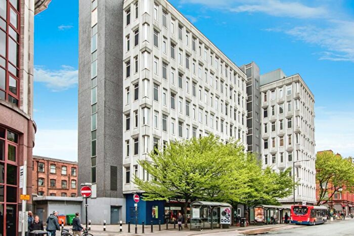 2 Bedroom Apartment For Sale In Lever Street, Manchester, M1