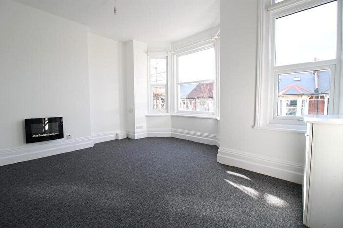 1 Bedroom Flat To Rent In Victoria Road North, Southsea, PO5