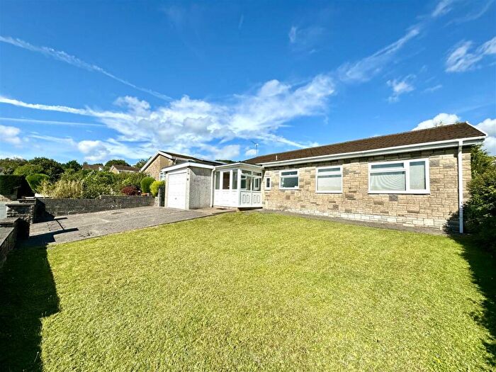 3 Bedroom Detached Bungalow For Sale In Greenmeadow Drive, Penhow, Caldicot, NP26