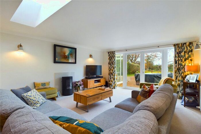 4 Bedroom Detached House For Sale In Picklepythe Lane, Beenham, Reading, Berkshire, RG7