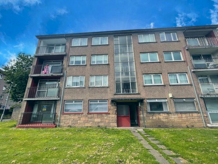 2 Bedroom Flat To Rent In Rannoch Drive, Renfrew, PA4