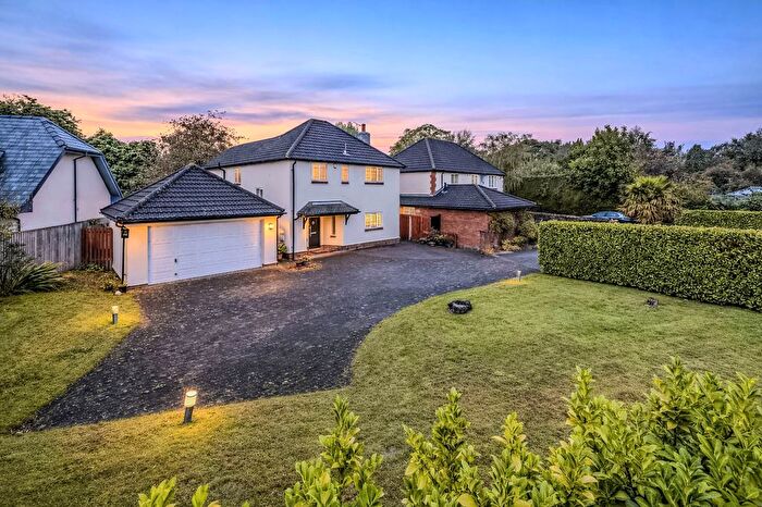 4 Bedroom Detached House For Sale In Hardacre Lane, Whittle-Le-Woods, PR6