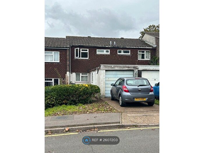 2 Bedroom Terraced House To Rent In Willingham Way, Kingston Upon Thames, KT1