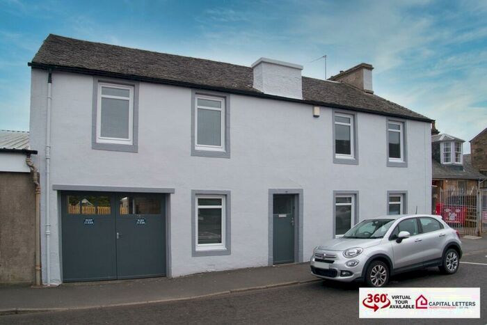 2 Bedroom Flat To Rent In Walkinshaw Street, Johnstone, Renfrewshire, PA5