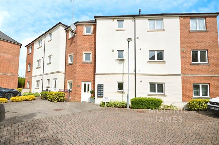 2 Bedroom Apartment For Sale In Golden Mile View, Newport, NP20