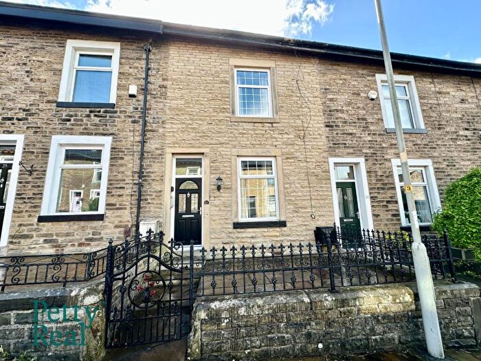 3 Bedroom Terraced House For Sale In Moorhead Street, Colne, BB8
