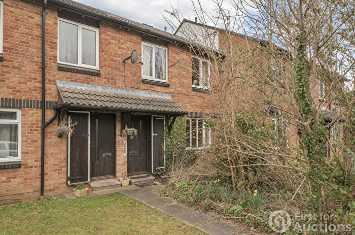1 Bedroom Maisonette For Sale In Ruskin Close, Basingstoke, Hampshire, RG21
