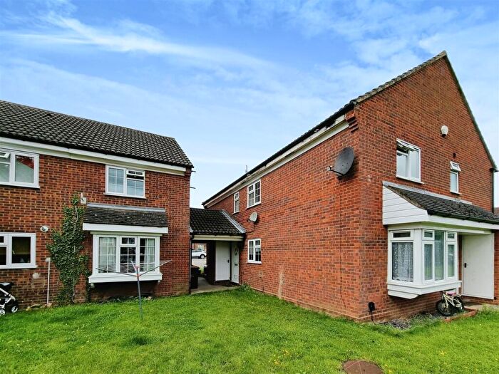 2 Bedroom Semi Detached House To Rent In Ryswick Road, Kempston, Bedford, MK42