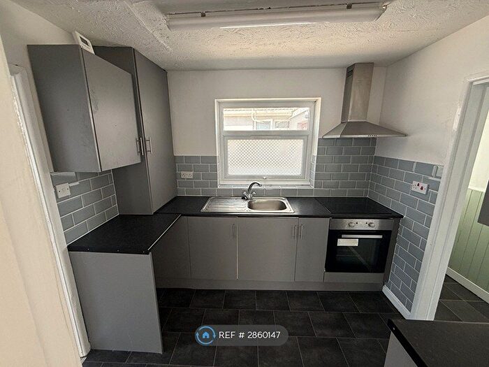 4 Bedroom Detached House To Rent In Flowers Way, Jaywick, Clacton-On-Sea, CO15