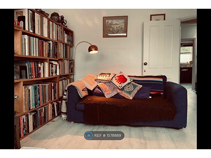 1 Bedroom Flat To Rent In London, London, W14