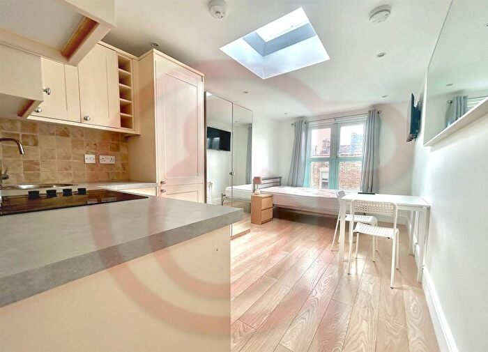 Property To Rent In Clovelly Road, London, W4
