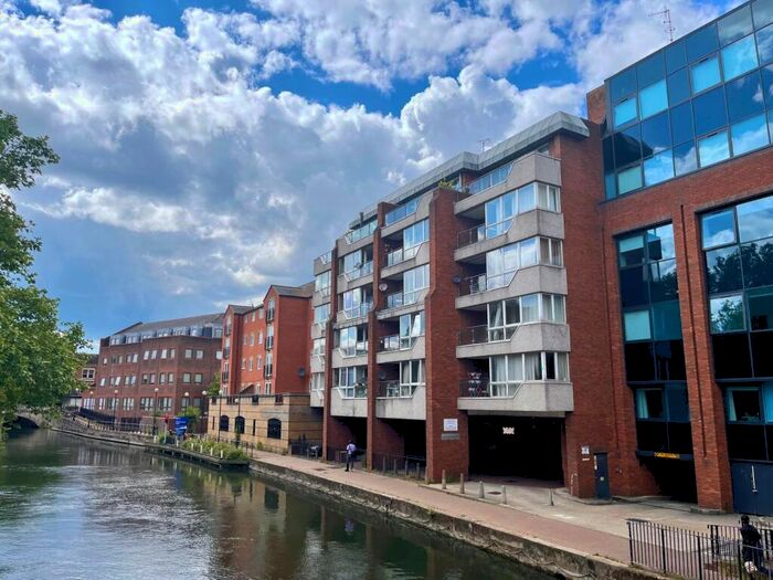 1 Bedroom Apartment To Rent In Crane Wharf, Reading, Berkshire, RG1