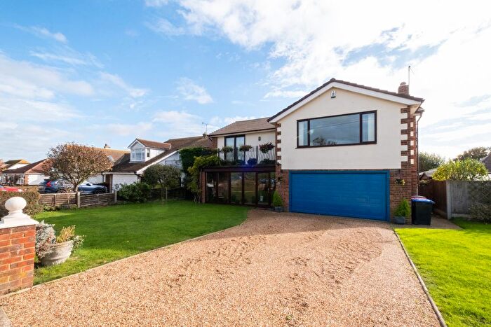 4 Bedroom Detached House For Sale In Reculver Drive, Herne Bay, CT6