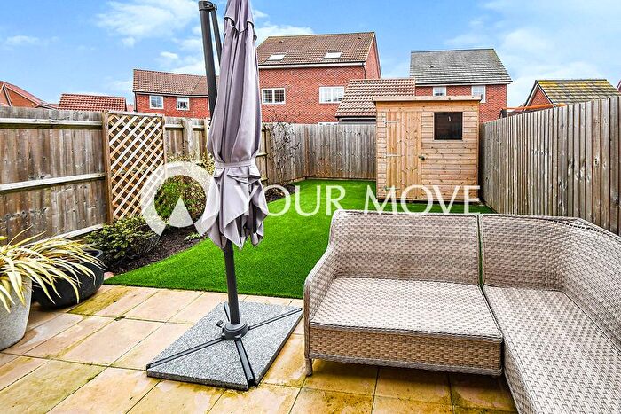 2 Bedroom Semi-Detached House For Sale In Pius Avenue, North Hykeham, Lincoln, Lincolnshire, LN6