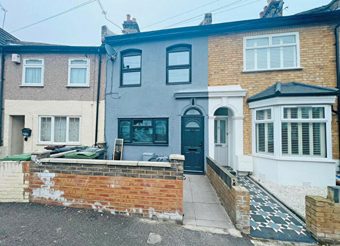 5 Bedroom Terraced House To Rent In Lindley Road, London, E10