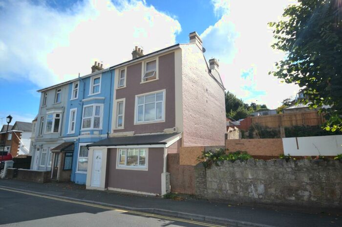 2 Bedroom Apartment To Rent In Hope Road, Shanklin, PO37