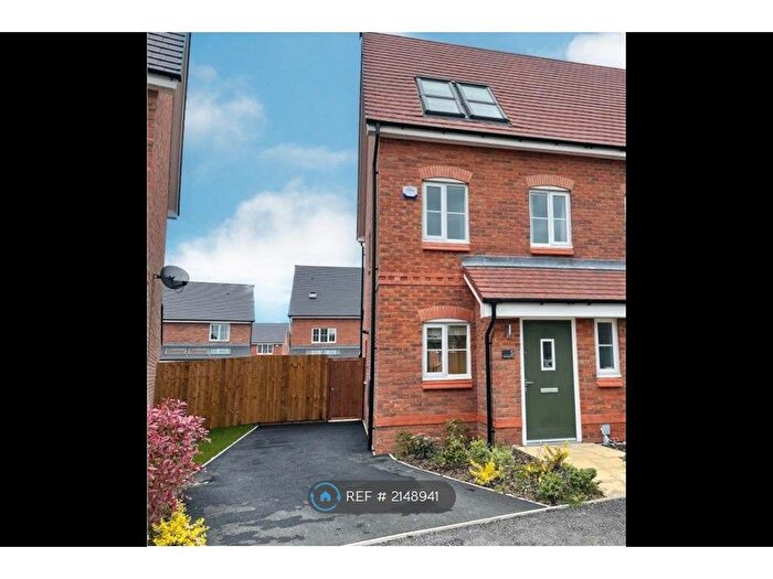 3 Bedroom Semi-Detached House To Rent In Henry Cooper Road, Crewe, CW1