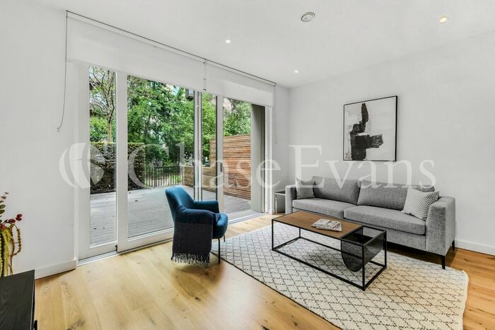 3 Bedroom Detached House To Rent In Elephant Park, Elephant Amp; Castle, London, SE17