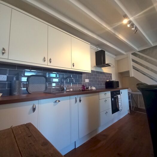 2 Bedroom End Of Terrace House To Rent In Bryn Street, Talsarnau, LL47