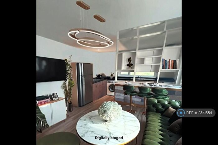 4 Bedroom Terraced House To Rent In King Edwards Road, Swansea, SA1