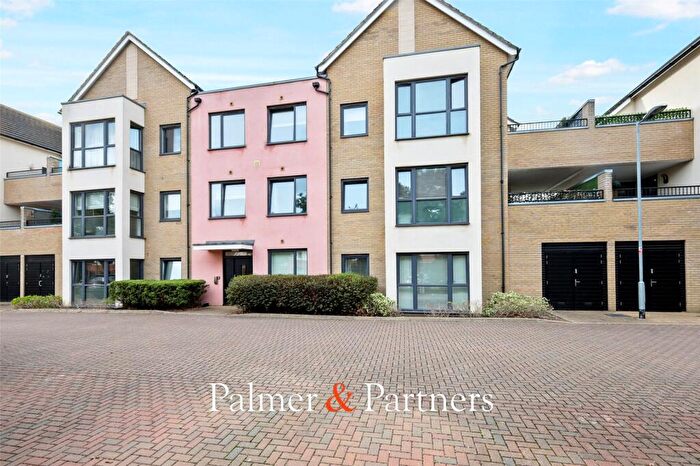 2 Bedroom Apartment For Sale In Venture Chase, Mile End, Colchester, Essex, CO4
