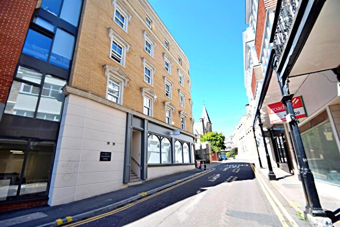 1 Bedroom Flat To Rent In Bournemouth, BH1