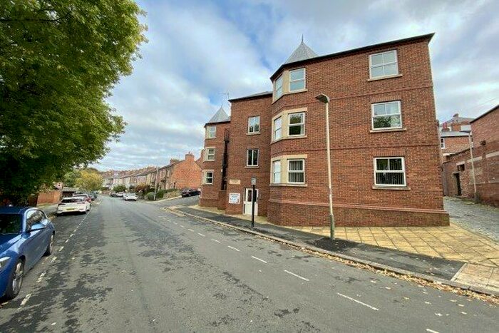 2 Bedroom Flat To Rent In Bankside Court, Darlington, DL1