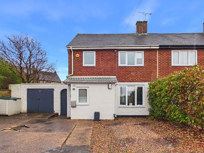 3 Bedroom End Terrace House For Sale In Kelling Close, Bestwood Park, Nottingham, NG5