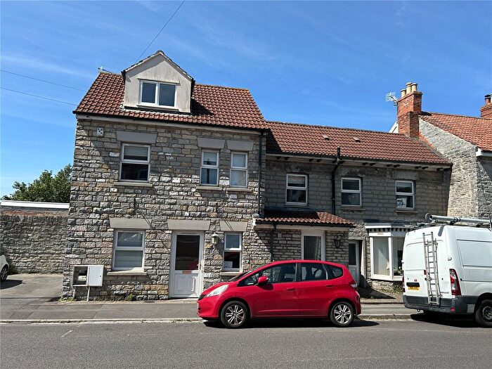 1 Bedroom Flat To Rent In High Street, Street, Somerset, BA16