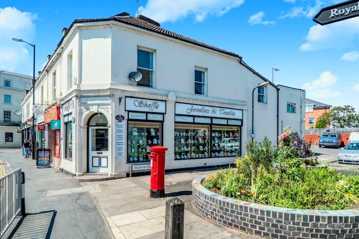 2 Bedroom Flat To Rent In High Street, Leamington Spa, CV31