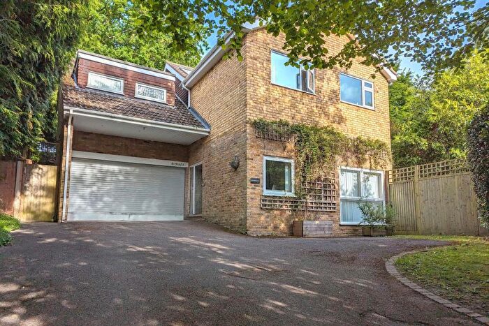 5 Bedroom Detached House To Rent In Hook Heath, Woking, Surrey, GU22