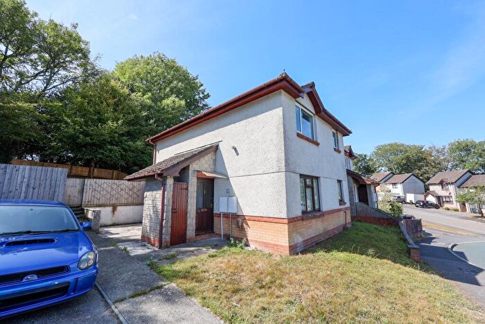 2 Bedroom Maisonette For Sale In Penrice Parc, St Austell, PL25