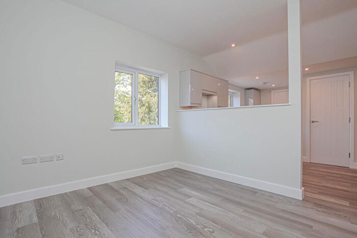 1 Bedroom Flat For Sale In High Street, Wallingford, OX10