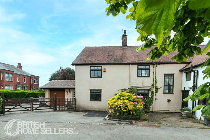 5 Bedroom Semi-Detached House For Sale In Dawbers Lane, Euxton, Chorley, Lancashire, PR7