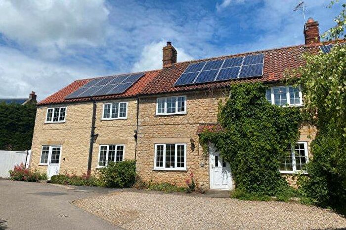 4 Bedroom Semi-Detached House To Rent In Elmslac Road, York, YO62