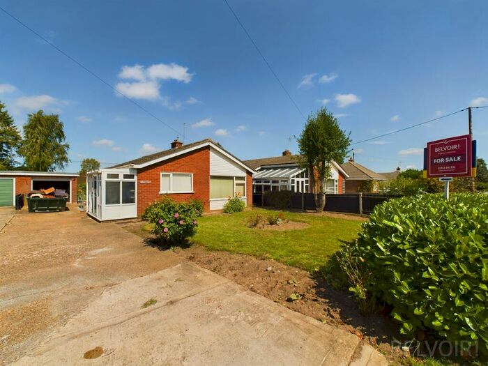2 Bedroom Detached Bungalow For Sale In Hale Road, Bradenham, IP25