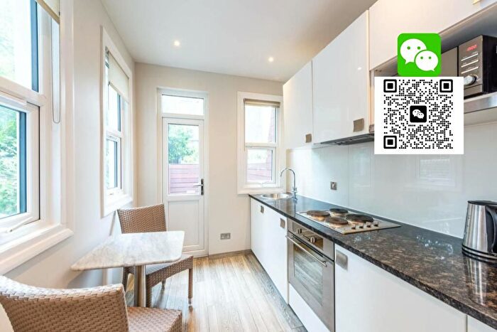 1 Bedroom Flat To Rent In Warwick Road, London, SW5