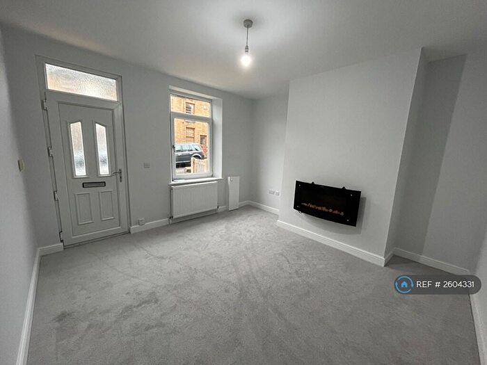 2 Bedroom Terraced House To Rent In Sheffield Road, Penistone, Sheffield, S36