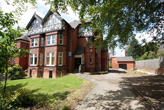 6 Bedroom Semi-Detached House To Rent In Bainbrigge Road, Headingley, Leeds, LS6